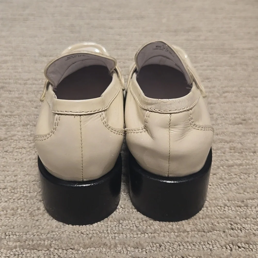 NWOT Jeffrey Campbell Sorbonne Crinkle Patent Leather Loafers Ivory